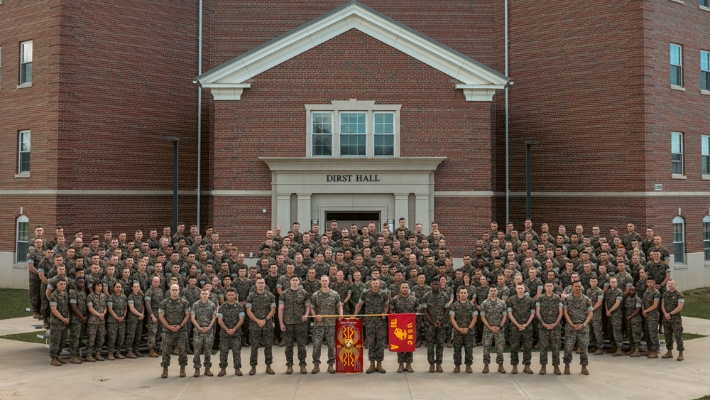 Alpha Company 1-25 group photo