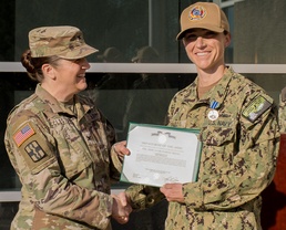 Navy Doc recognized for Army Field Hospital support