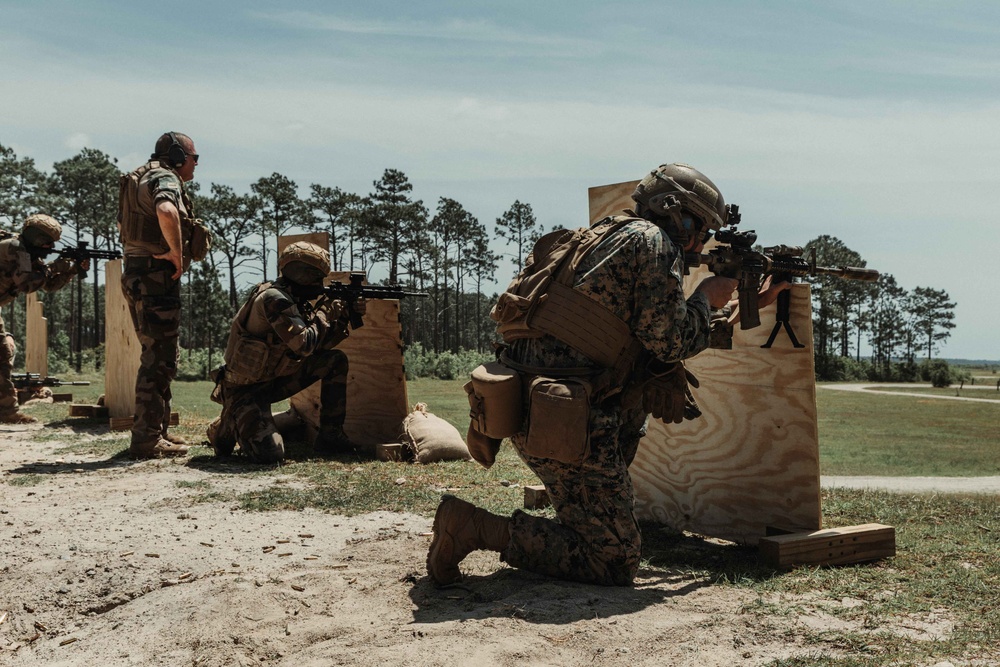 SPMAGTF-ACM Trains with French Armed Forces and U.S. Navy During Exercise Chesapeake 2025