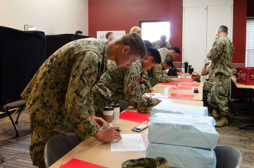 NMCB 4 Seabees Donate Blood