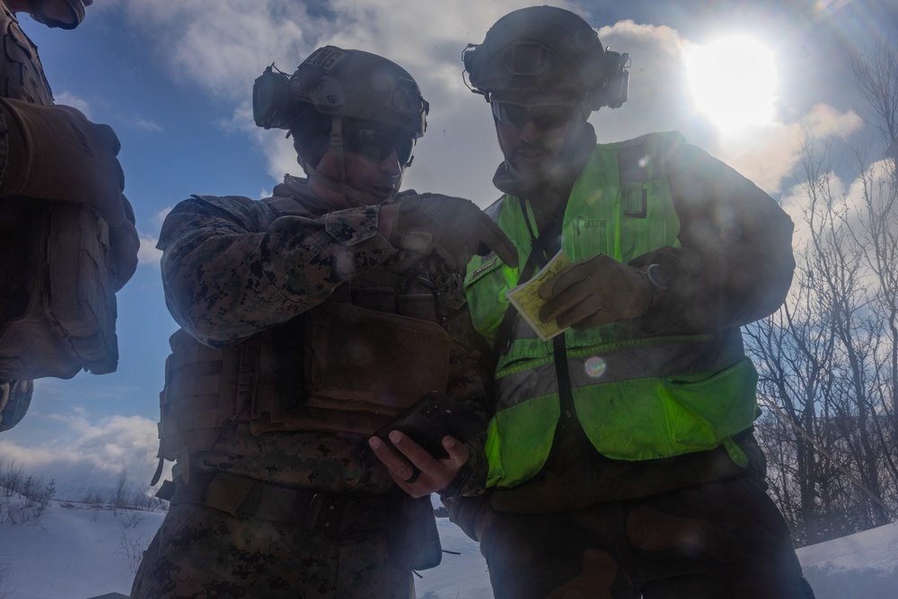 Swift Response 25 | U.S. Marines Conduct Bilateral Training with Norwegian Soldiers