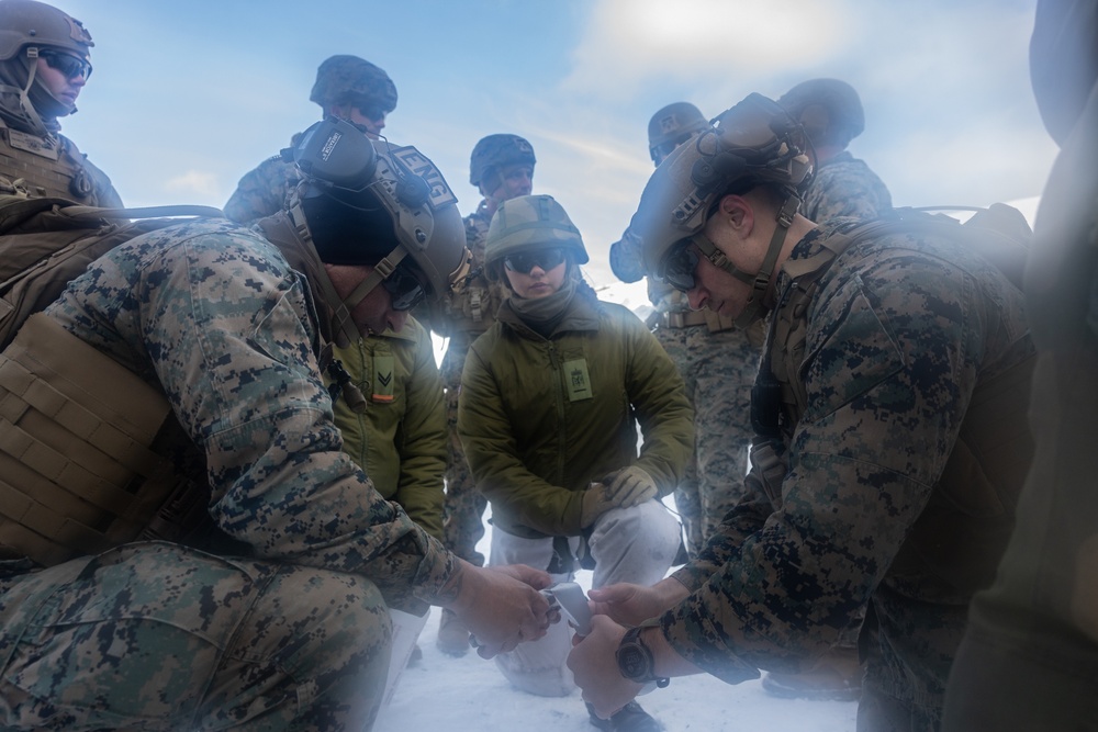 Swift Response 25 | U.S. Marines Conduct Bilateral Training with Norwegian Soldiers