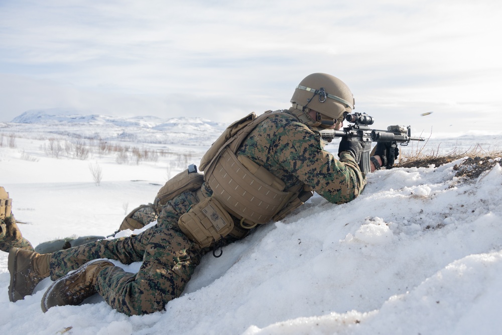 Swift Response 25 | U.S. Marines Conduct Bilateral Training with Norwegian Soldiers