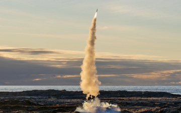 5-4 ADAR Supports Formidable Shield 25 (May 07)
