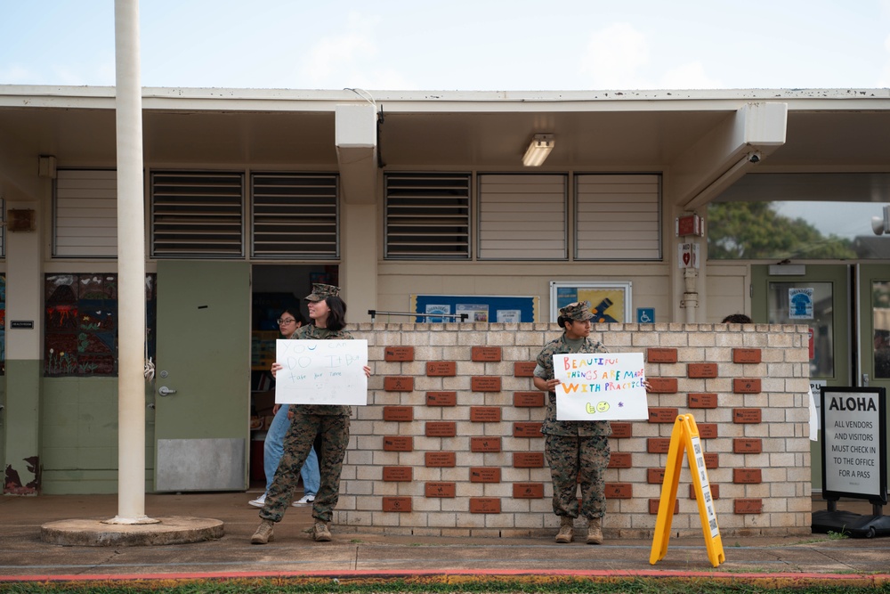 3d MLR Marines motivate kids at Mokapu Elementary School