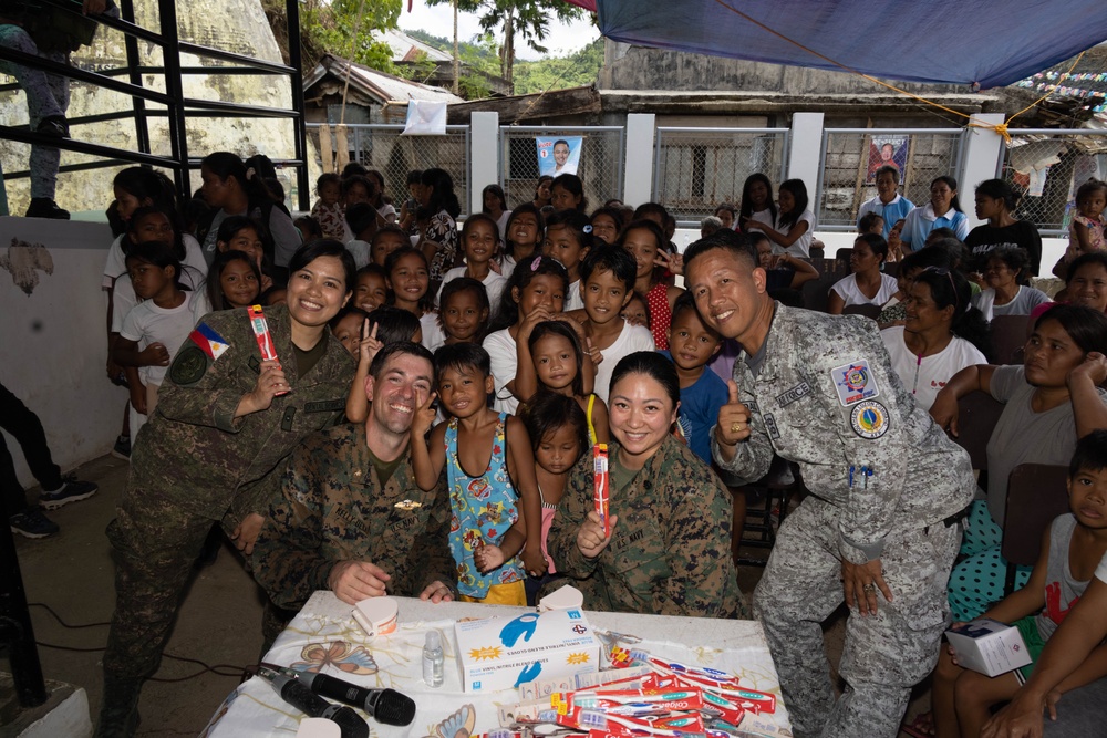 Balikatan 25: U.S., Philippines forces, provide aid to Barangay Dugui San Isidro, Virac, locals.