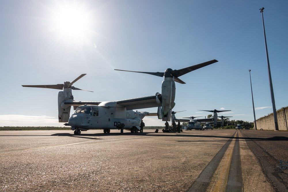 MRF-D 25.3: U.S. Marines prepare to depart to Townsville
