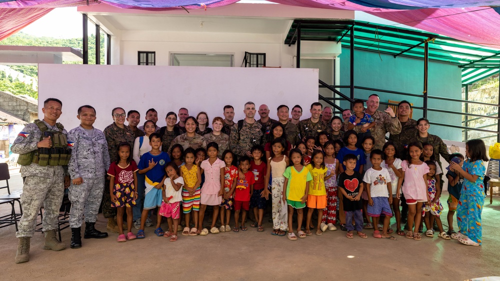 Balikatan 25: U.S., Philippines forces, provide aid to Barangay Dugui San Isidro, Virac, locals.