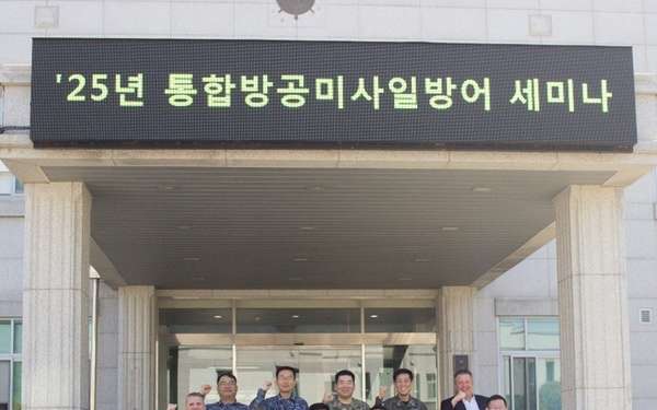 ROK-U.S. Senior Leaders Unite for Air Defense Seminar at Chinhae Naval Base