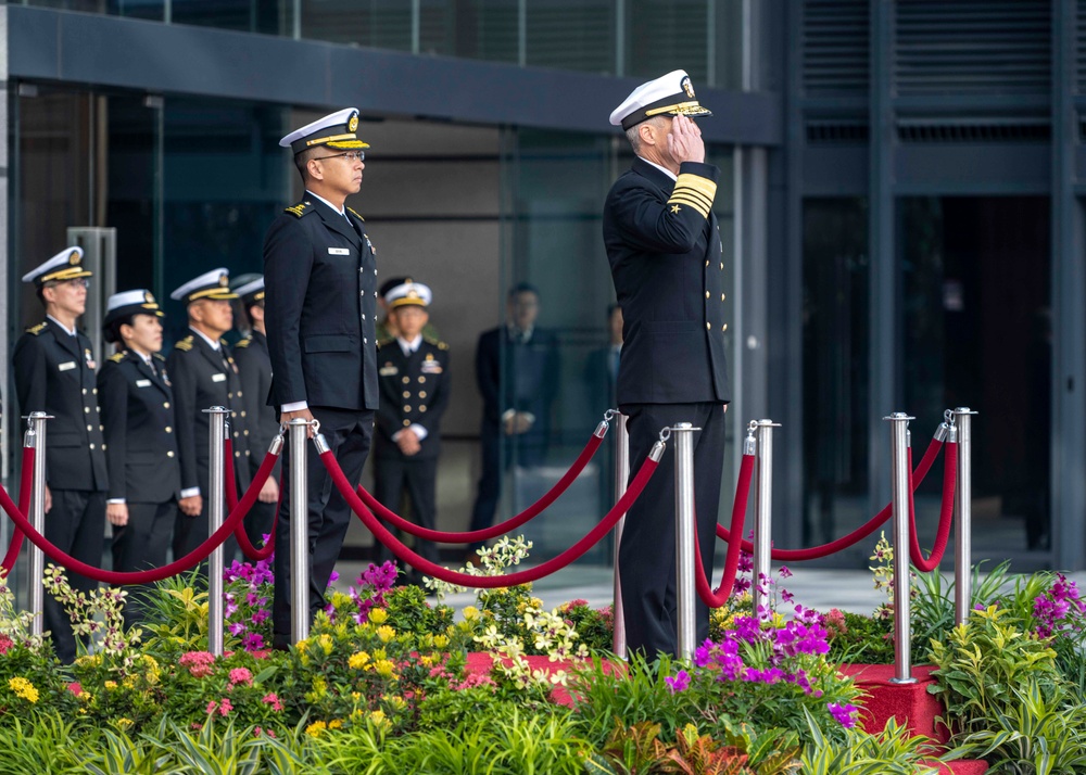 U.S. Pacific Fleet Commander travels to the Republic of Singapore for IMDEX Asia 25