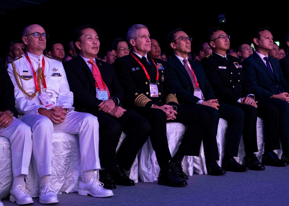 U.S. Pacific Fleet Commander travels to the Republic of Singapore for IMDEX Asia 25