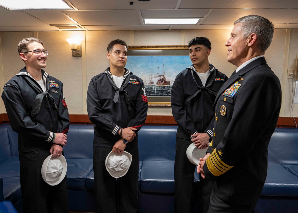 U.S. Pacific Fleet Commander visits USS Dewey while in Republic of Singapore for IMDEX Asia 25