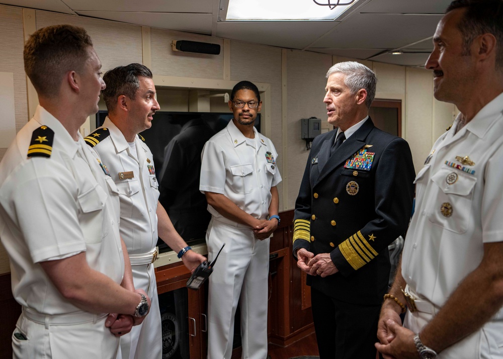 U.S. Pacific Fleet Commander visits USS Dewey while in Republic of Singapore for IMDEX Asia 25
