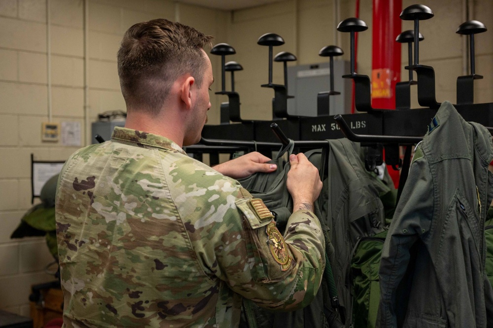 BH 25-2 Mission ready Airmen produce airpower out of MCAS Futenma