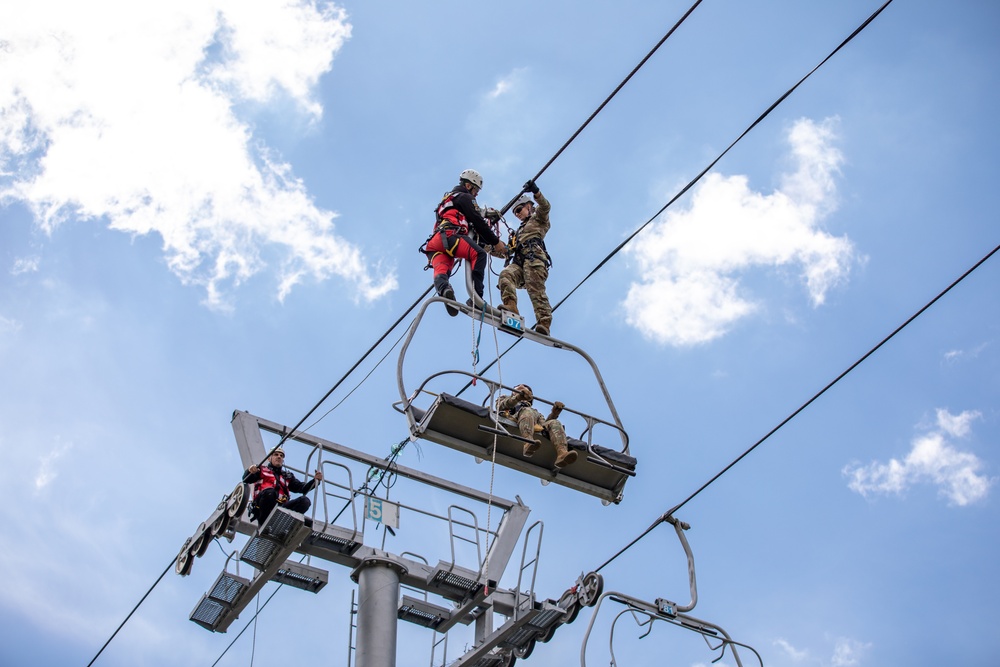 U.S. KFOR Soldiers Conduct Joint Training with Kosovo Search and Rescue Association
