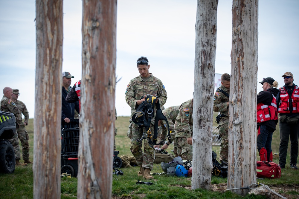 U.S. KFOR Soldiers Conduct Joint Training with Kosovo Search and Rescue Association