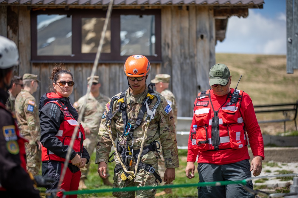 U.S. KFOR Soldiers Conduct Joint Training with Kosovo Search and Rescue Association