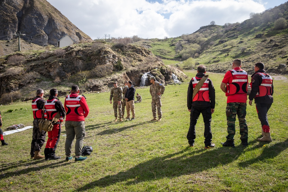 U.S. KFOR Soldiers Conduct Joint Training with Kosovo Search and Rescue Association