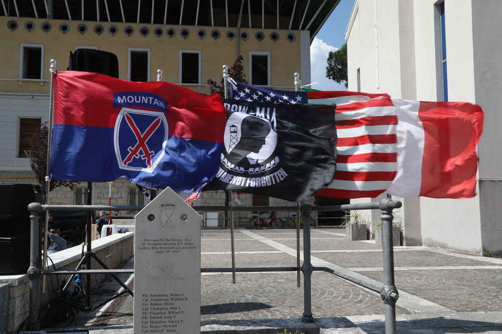 207th MIB - T Color Guard Supports the 80th Anniversary of Col. Darby