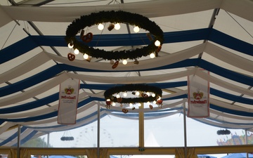 Germans, Americans celebrate long partnership, friendship at Hohenfels Volksfest