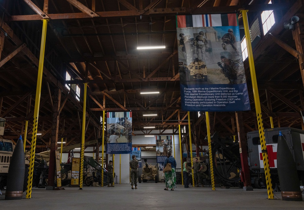 Great-Grandson of Former MCIWEST CG Visits Camp Pendleton