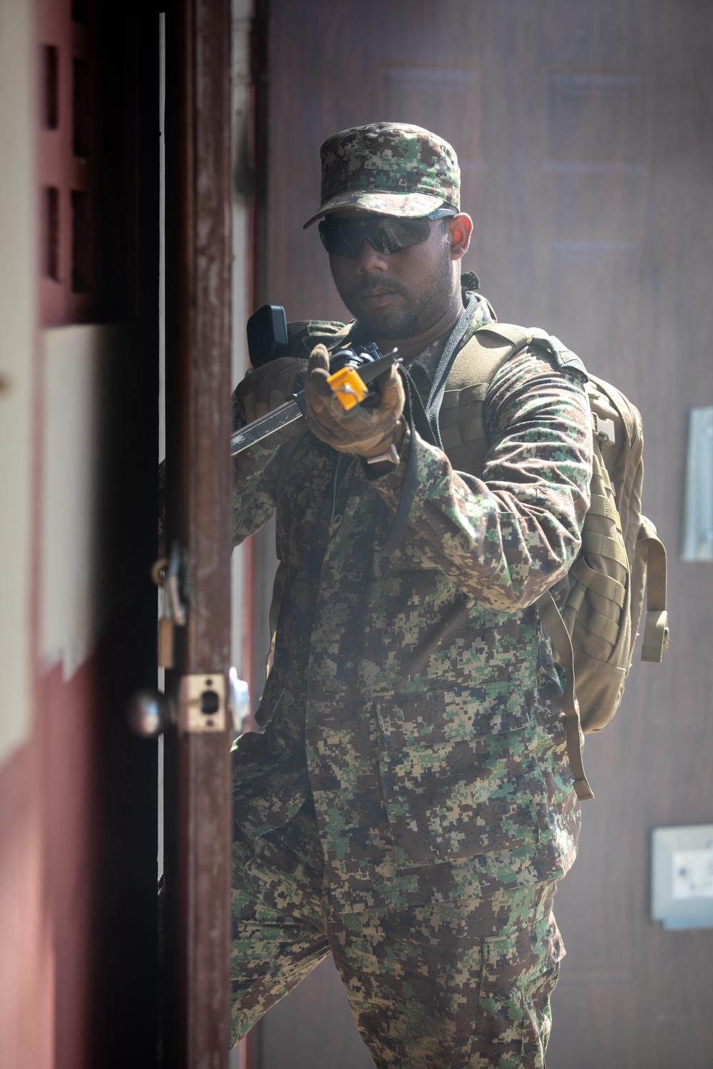Marine forces conduct amphibious assault during TW25 Over-the-Beach operation at TW25