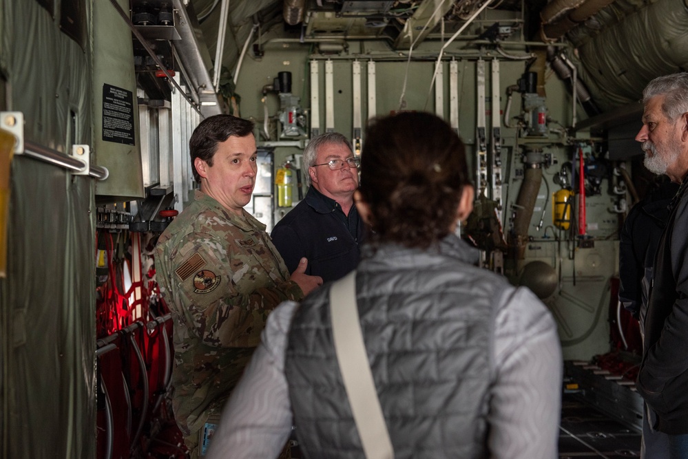 182nd Airlift Wing hosts ESGR Boss Lift May 7, 2025