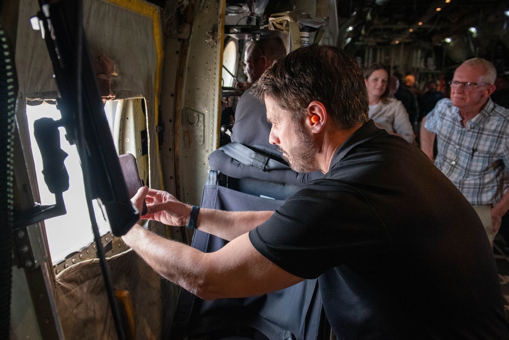 182nd Airlift Wing hosts ESGR Boss Lift May 7, 2025