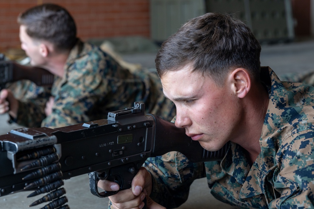 U.S. Marines, Australians practice weapons handling procedures