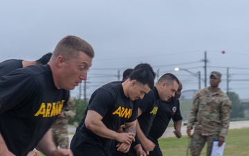 13th Armored Corps Sustainment Command Soldiers conduct an Army Combat Fitness Test