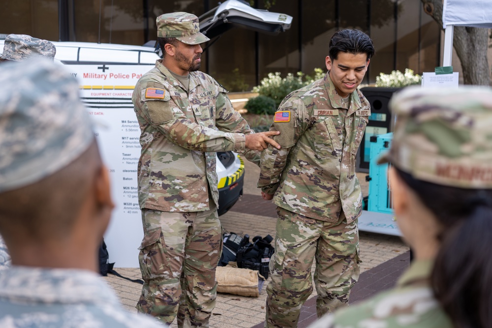Soldiers from the III Armored Corps participate in Texas A&amp;M University's Meet Your Army event.