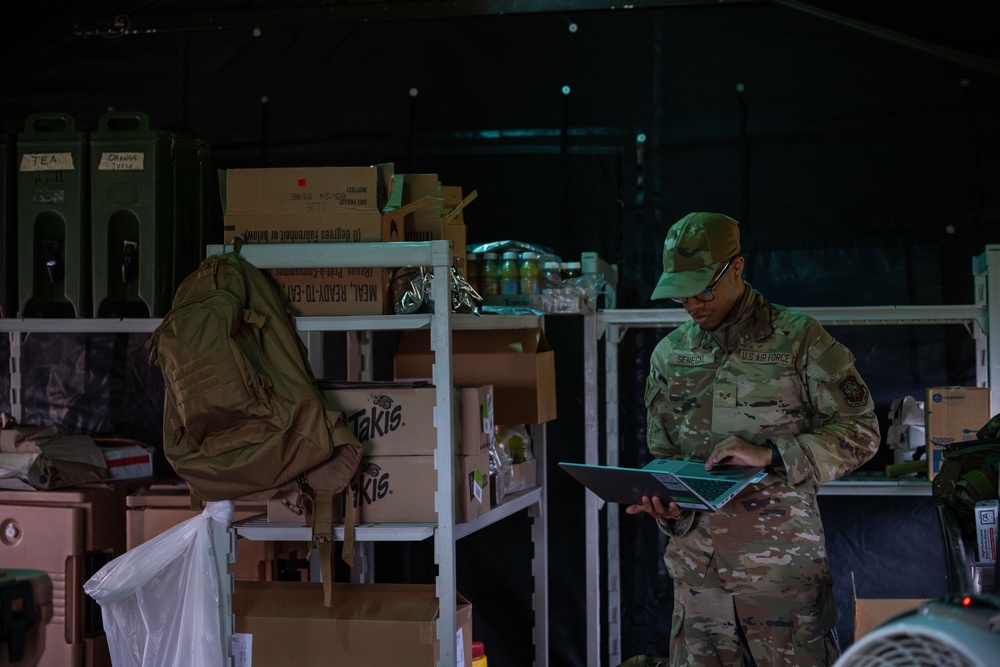 Hot meals in the field during Exercise Lethal Stack