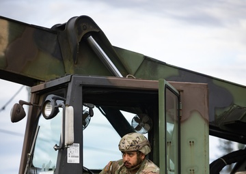 22nd Corps Signal Brigade EDRE Loading