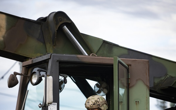 22nd Corps Signal Brigade EDRE Loading