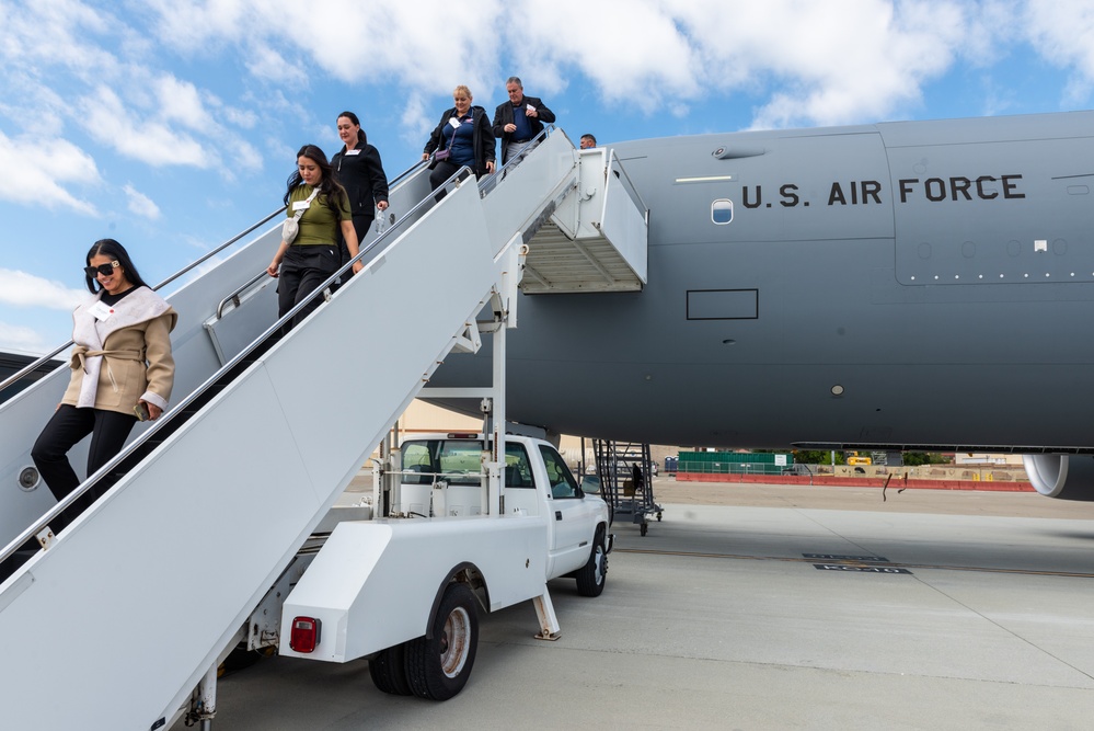 Travis hosts Honorary Commanders OG Tour