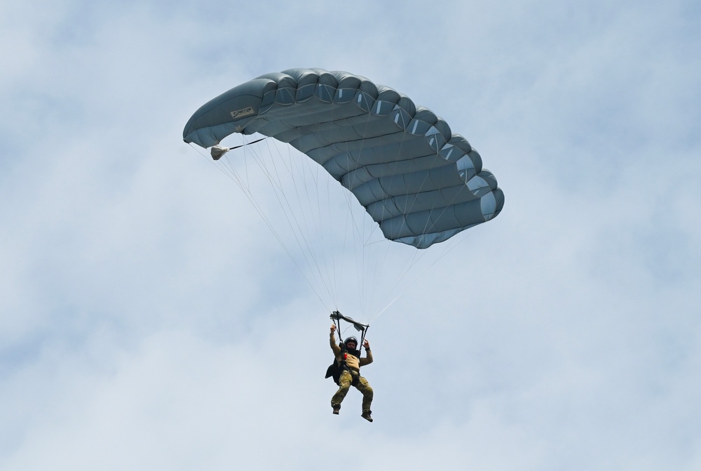 106th Rescue Wing Pararescuemen Conduct Jump Training