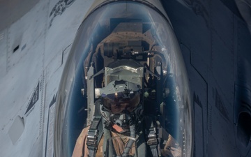 Refueling F-16s to maintain airpower over USCENTCOM AOR