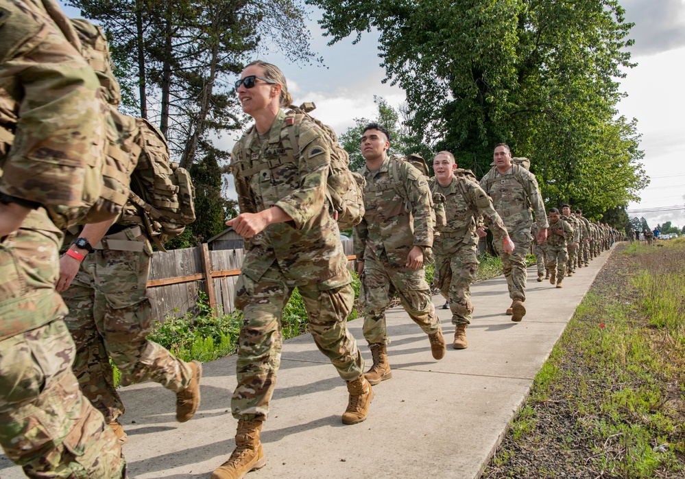 2-218 Field Artillery Ruck and Food Drive