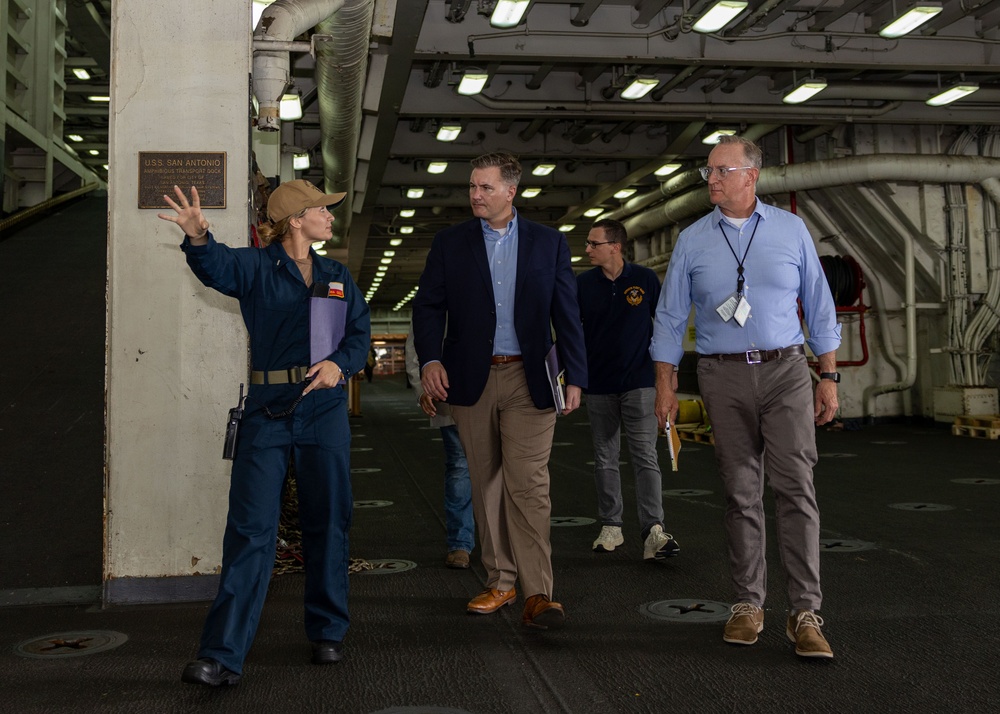 USS San Antonio Participates in Integrated Naval Warfighting Training