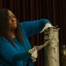 Mendel Elementary Alumni open 25-year-old time capsule