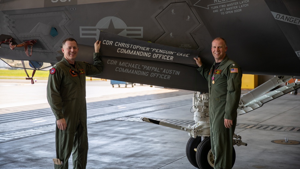Strike Fighter Squadron (VFA) 147 holds change of command in Iwakuni