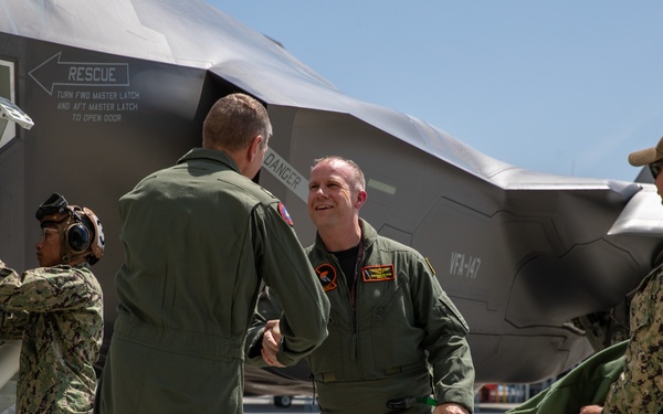 Strike Fighter Squadron (VFA) 147 holds change of command in Iwakuni
