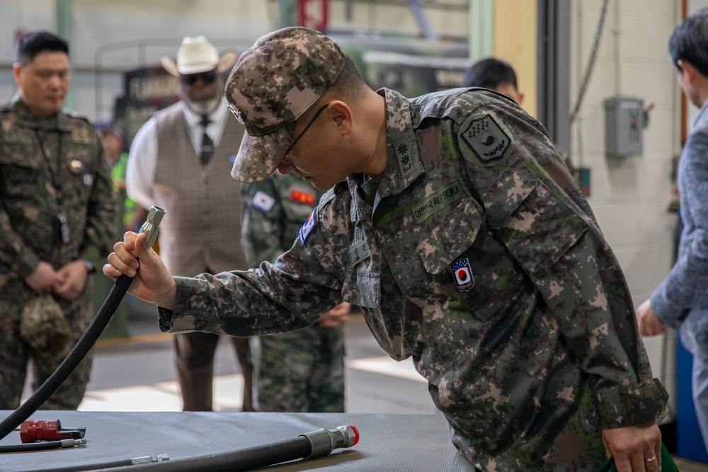 On Apr. 30, action officers from Combined Forces Command (CFC) C4 (Logistics) visited the U.S. Army Materiel Support Command – Korea.