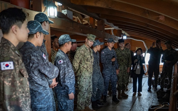 ROK, U.S. Sailors Attend Tour Honoring Korean Admiral Yi
