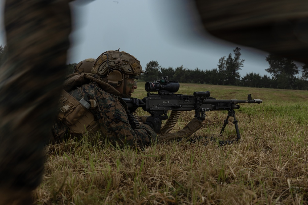31st MEU conducts Helicopter Raid during MEUEX