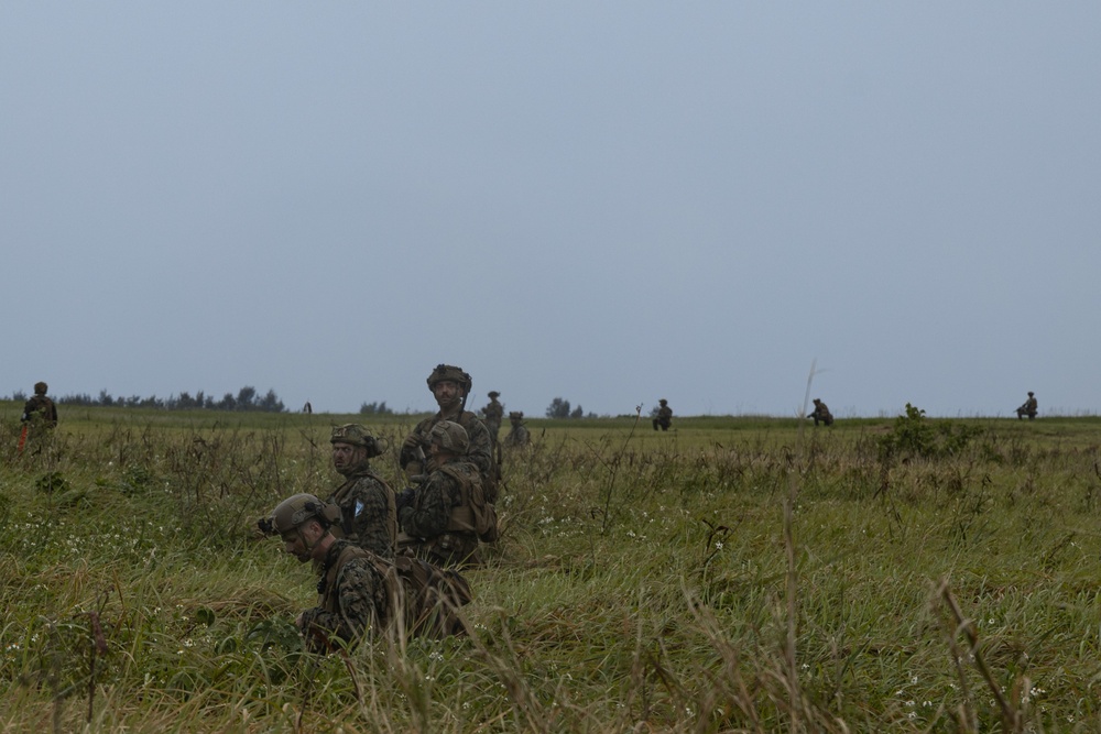 31st MEU conducts Helicopter Raid during MEUEX