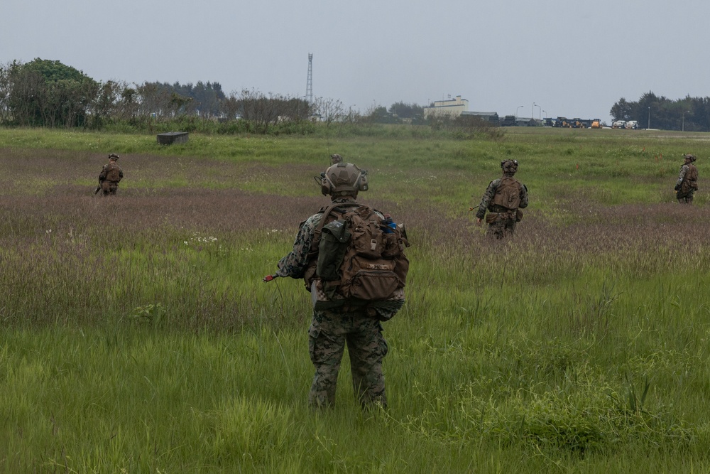31st MEU conducts Helicopter Raid during MEUEX