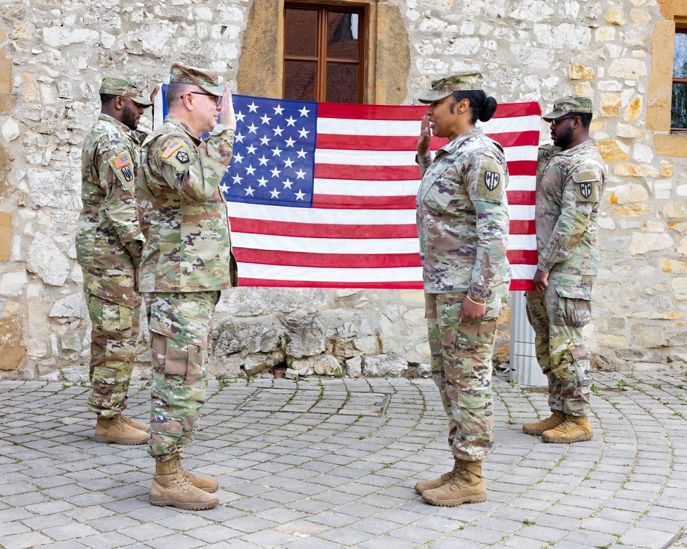 Final Reenlistment at Burg Dagestein