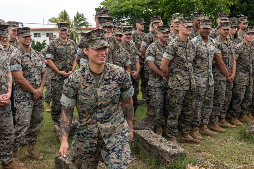 Kaiju Rain | III MEF Commanding General visits III MIG