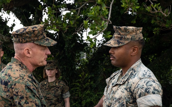 Kaiju Rain | III MEF Commanding General visits III MIG